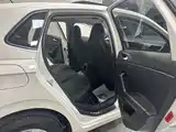 صورة 14 - Volkswagen Polo