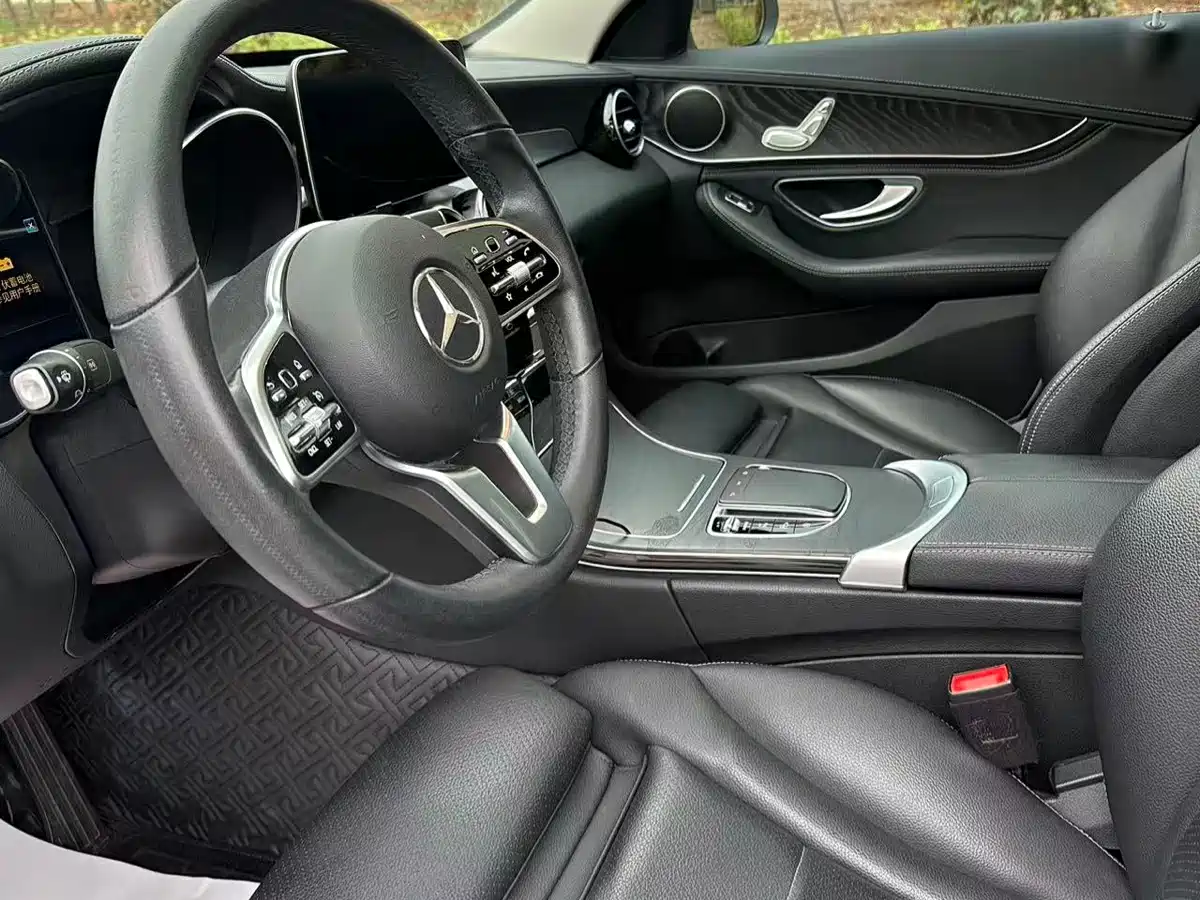 Mercedes-Benz C-Class 2019 C 180 L Dynamic Sport Edition фото 9