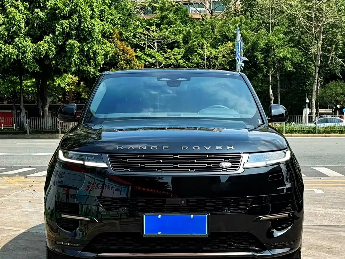 Land Rover Range Rover Sport 2024 400PS Dynamic SE фото 2