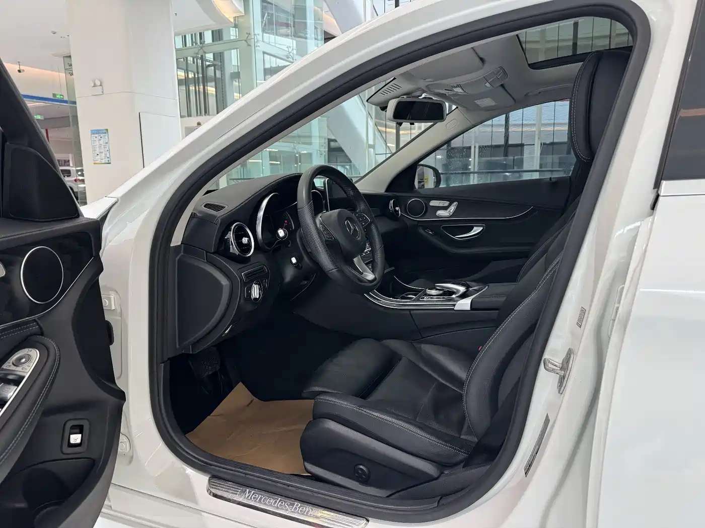 Mercedes-Benz C-Class 2018 C 200 L Sport Edition фото 8