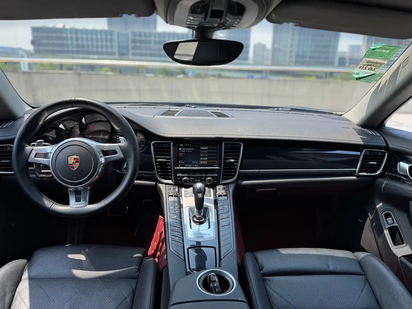 Porsche Panamera 2014 Panamera 4 3.0T фото 8