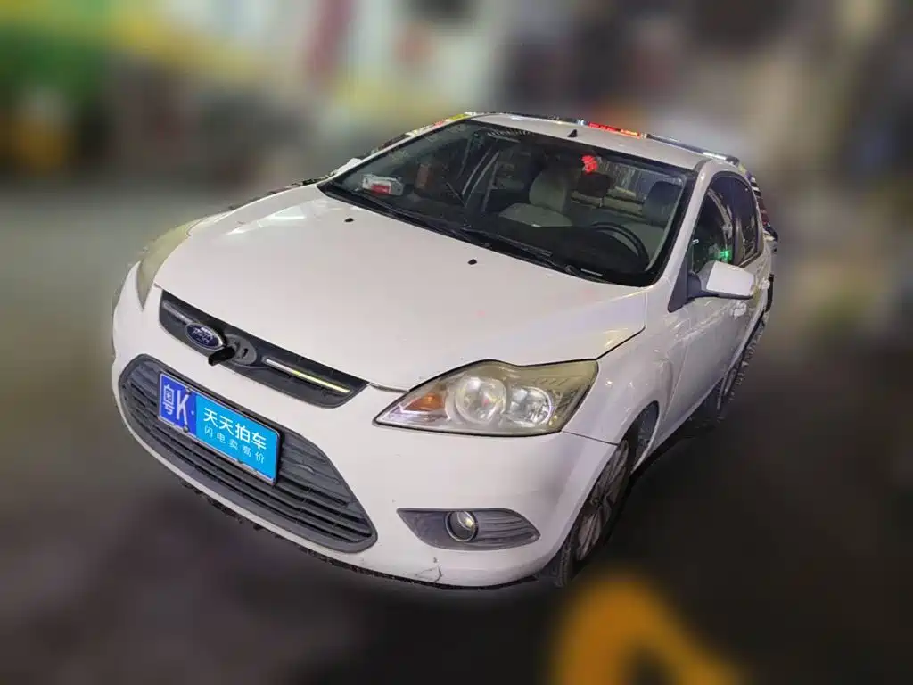 Фото 1 - Ford Focus