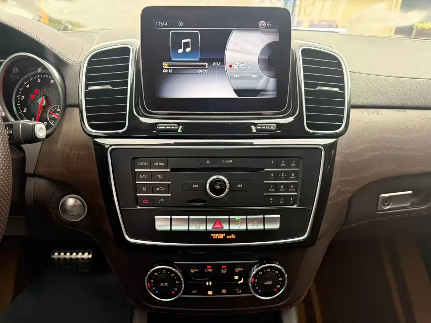 Mercedes-Benz GLE 2017 GLE 400 4MATIC фото 9