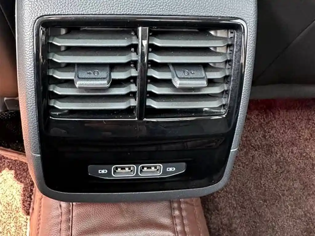 Volkswagen Sagitar 2023 280TSI DSG Surpass Plus Edition фото 15