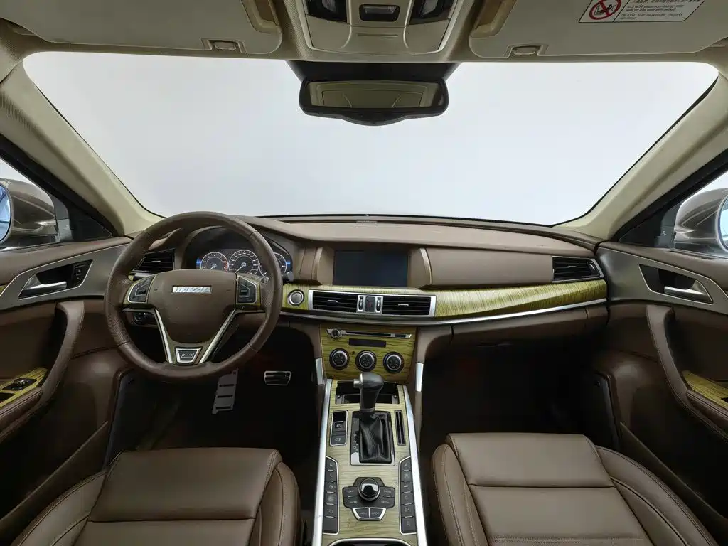 Photo 5 - Haval H7