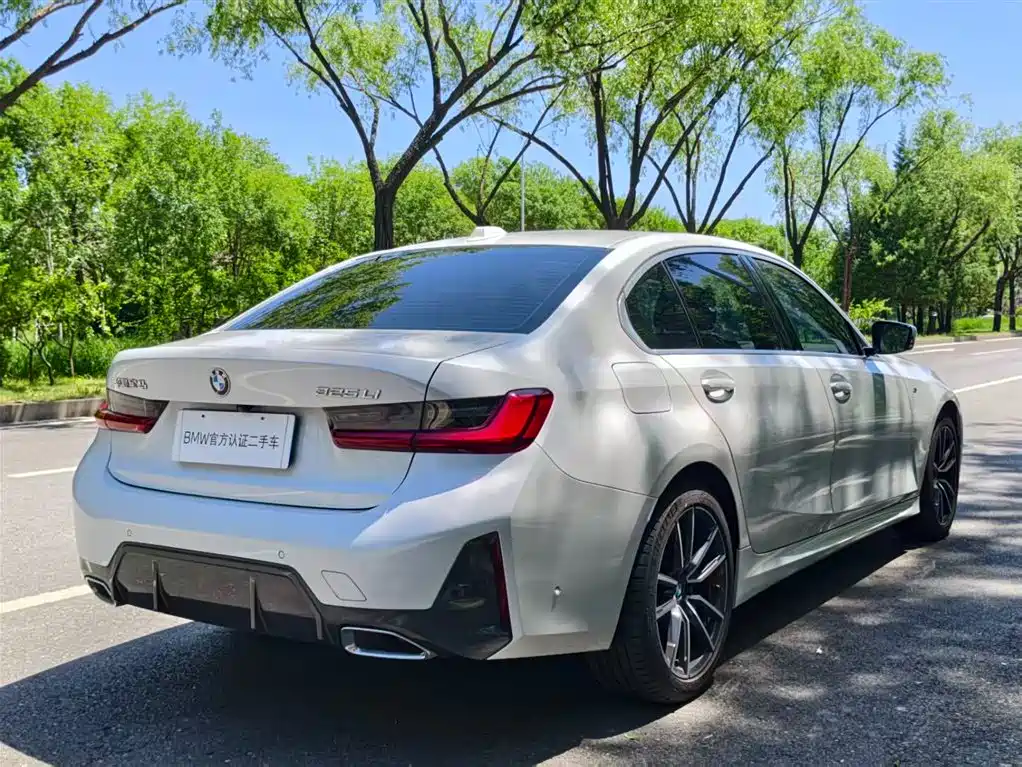 BMW 3 Series 2023 325Li M Sport Package фото 12