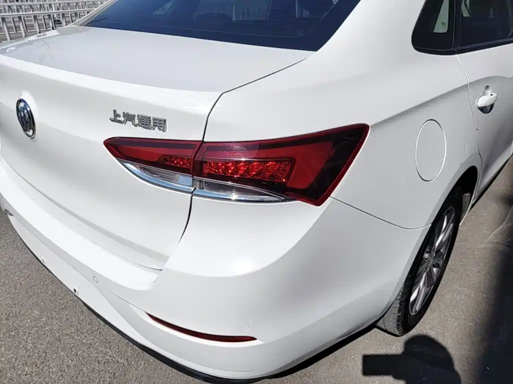 Фото 8 - Buick Excelle
