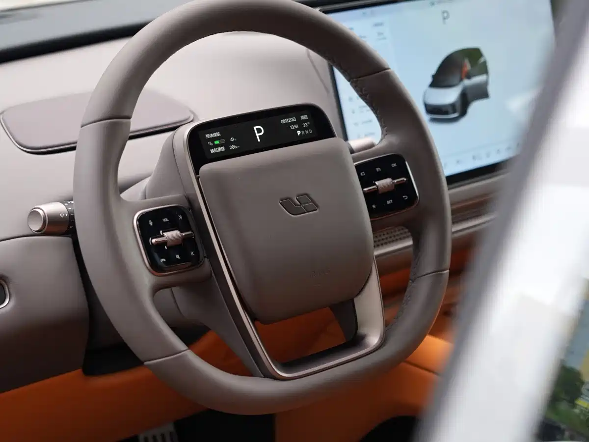 Li Auto Li i8 2026 2025 Standard Edition