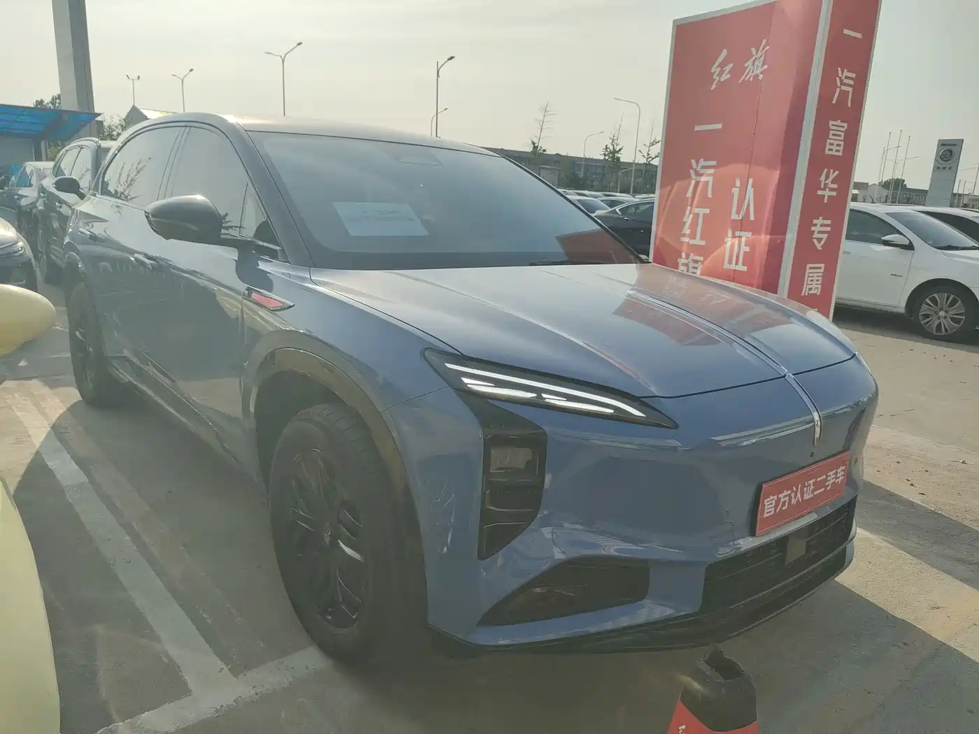 Hongqi Tian Gong 08 2025 730 Smart Selection Edition фото 3