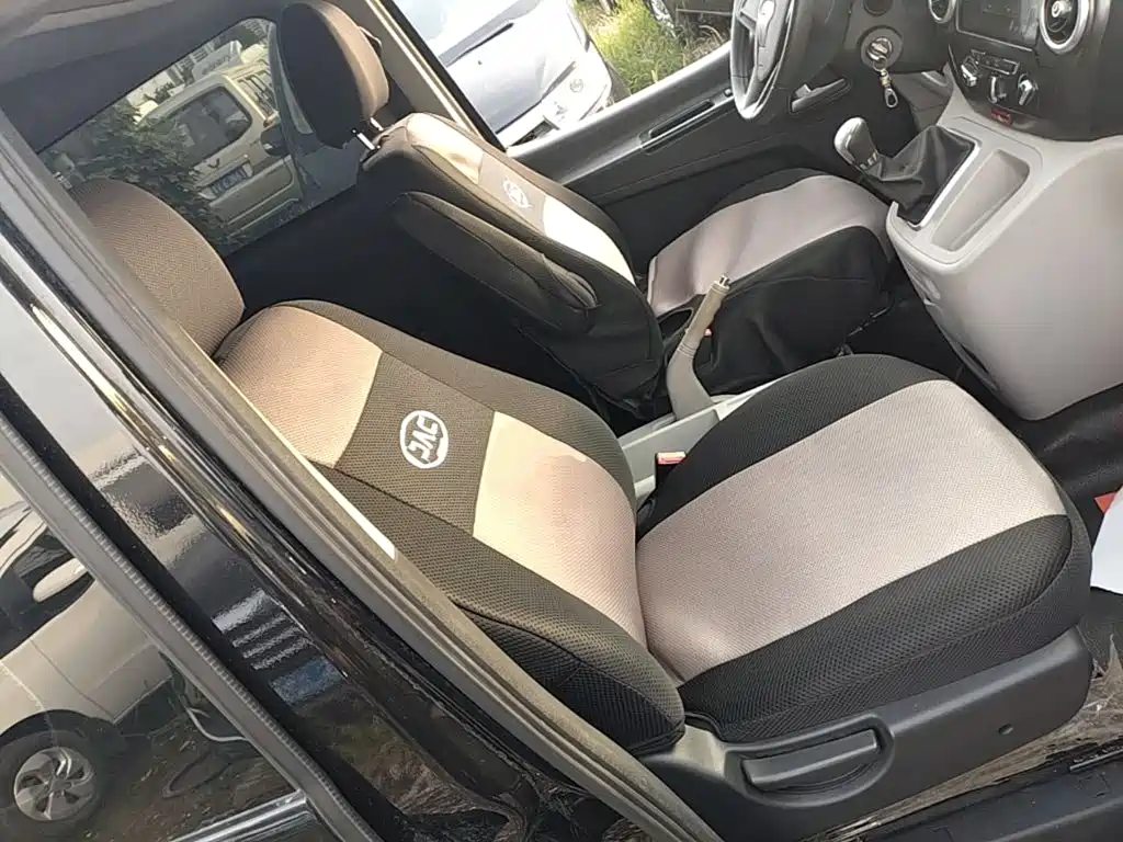 JAC Refine M3 2023 2022 PLUS IKEA Edition 1.8L Comfort Model