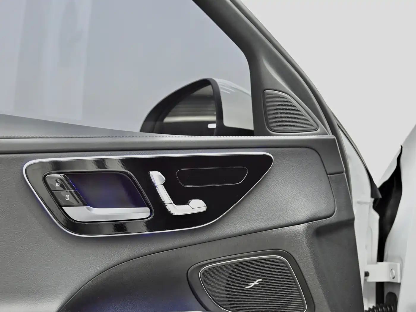 Mercedes-Benz C-Class, миниатюра 19