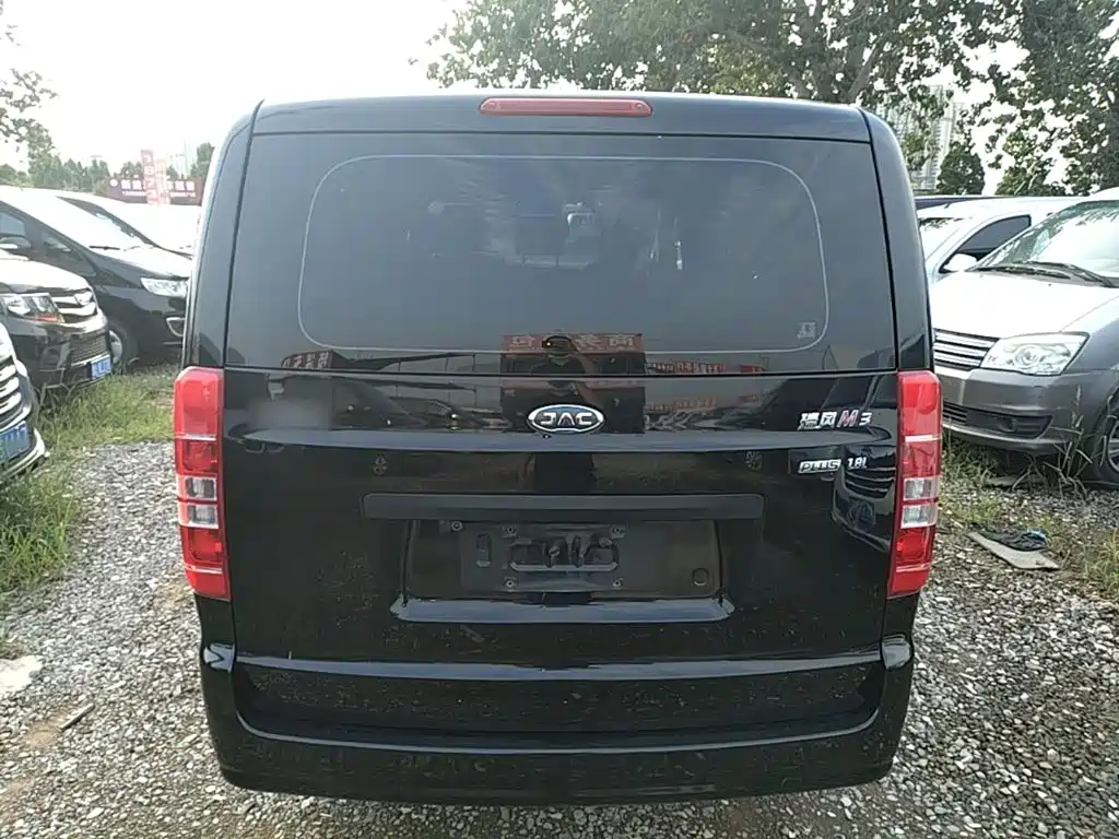 JAC Refine M3 2023 2022 PLUS IKEA Edition 1.8L Comfort Model