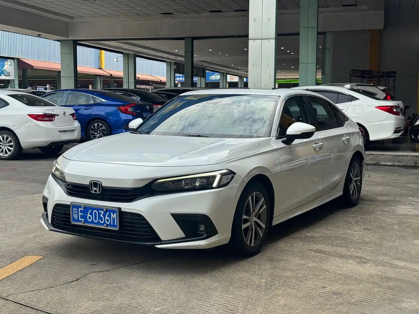 Фото 1 - Honda Civic