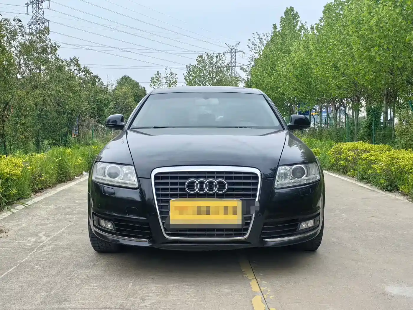 Audi A6L 2010 2.0 TFSI Automatic Standard фото 2