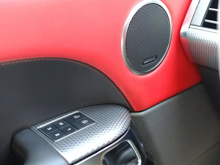 Land Rover Range Rover Sport 2021 3.0 L6 HST фото 21
