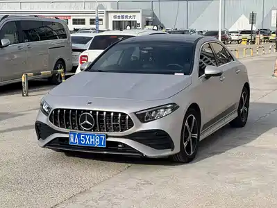 Mercedes-Benz A