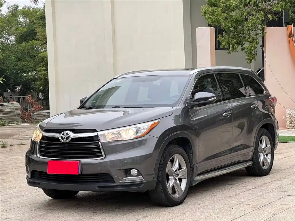 Toyota Highlander 2017 2.0T 4WD Premium 7-Seater фото 2