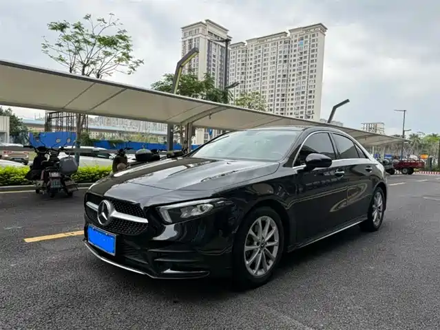 MERCEDES-BENZ A CLASS