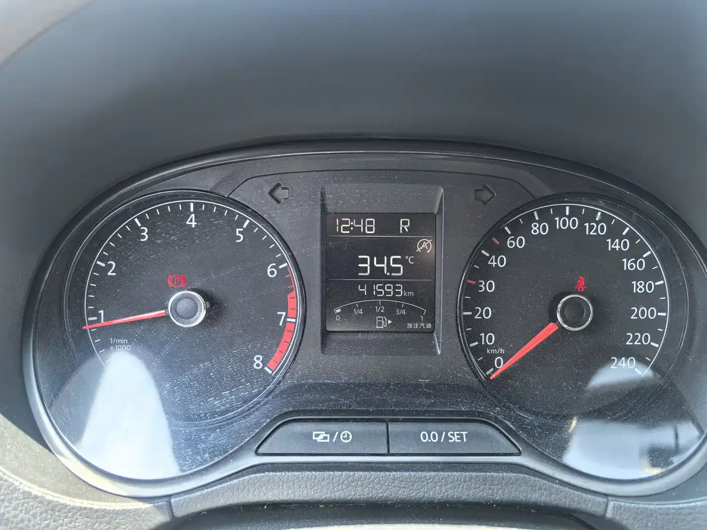 Volkswagen Polo 2018 1.5L Auto Safe Drive фото 14
