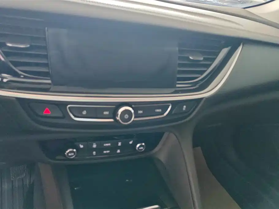 Buick Regal 2020 552T Elite фото 13