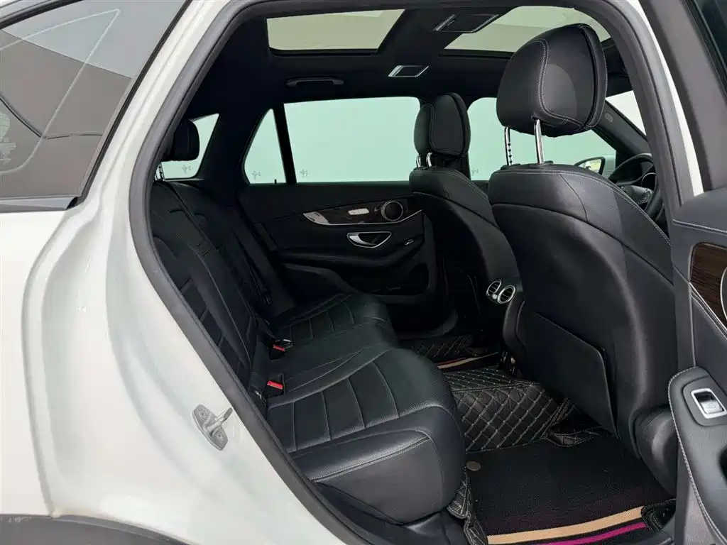 Mercedes-Benz GLC 2019 GLC 260 L 4MATIC Dynamic фото 20