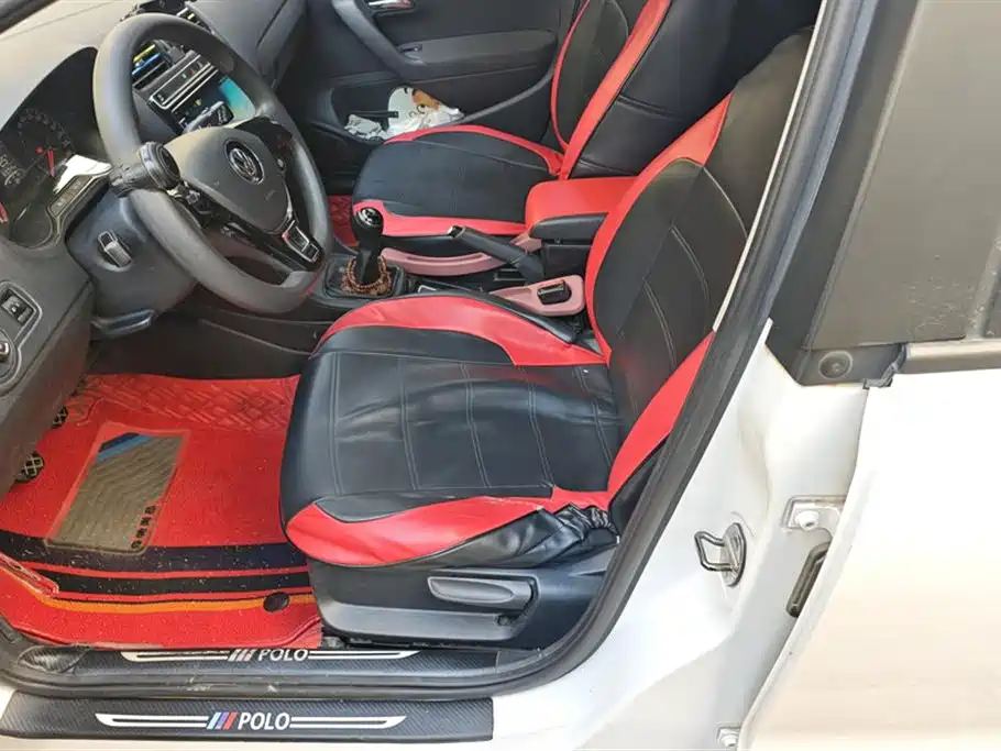 Volkswagen Polo 2018 1.5L Manual Safe Drive фото 9
