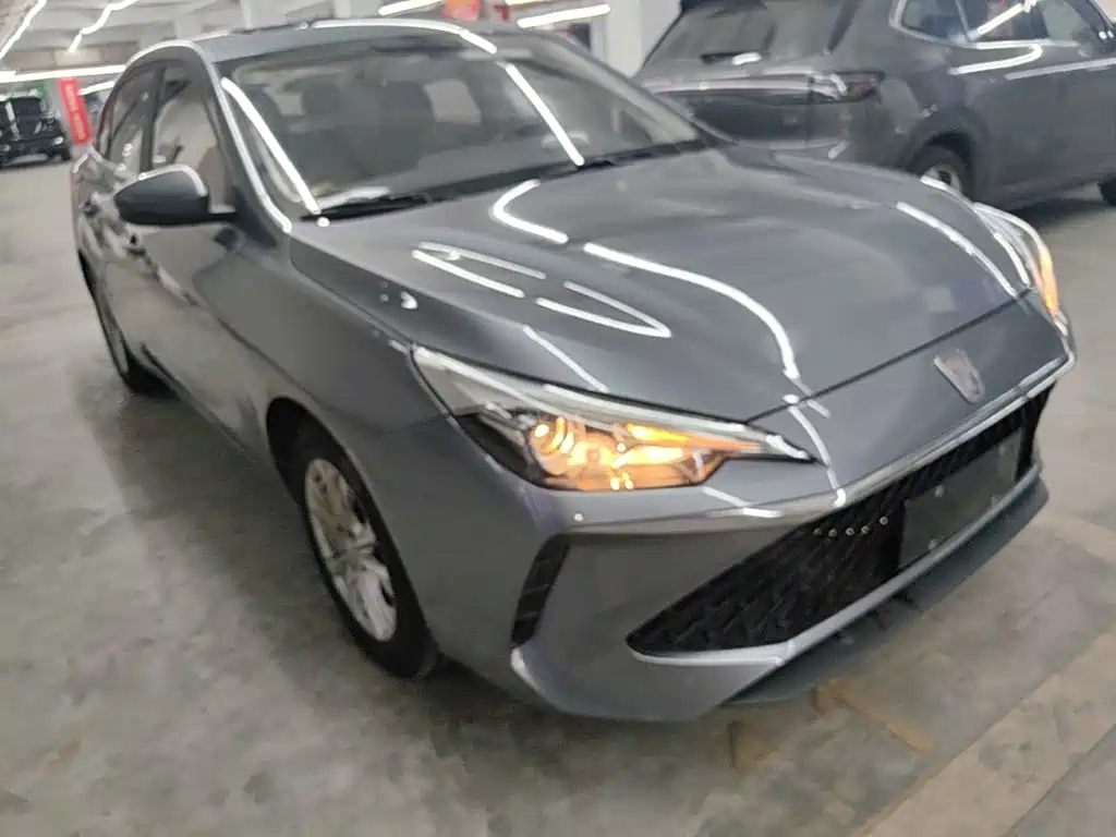 Photo 4 - Roewe i5