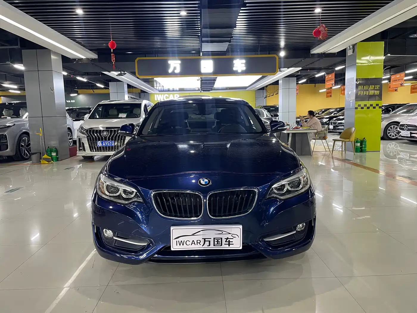 BMW 2 Series (Import) 2014 220i Sport Design Package