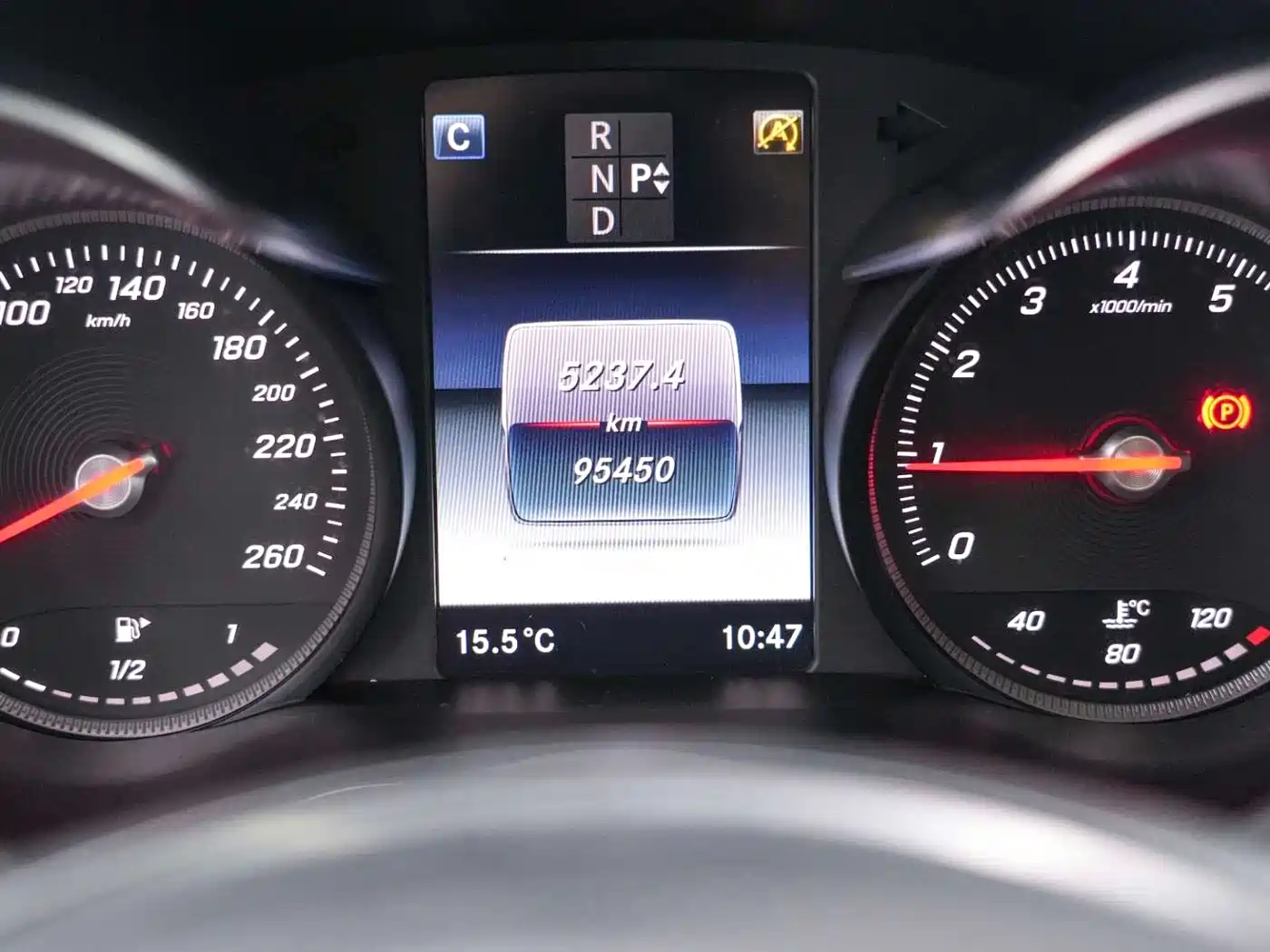 Mercedes-Benz GLC 2018 Facelift GLC 200 4MATIC фото 13