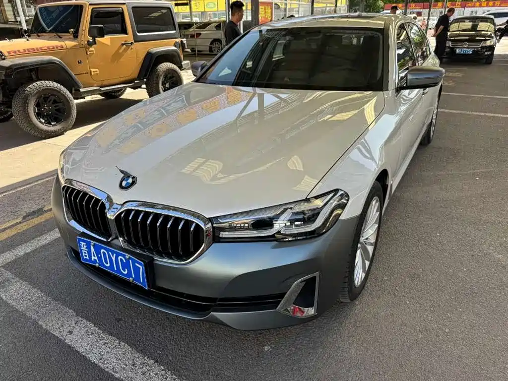 BMW 5 Series 2021 Facelift 525Li Luxury Package