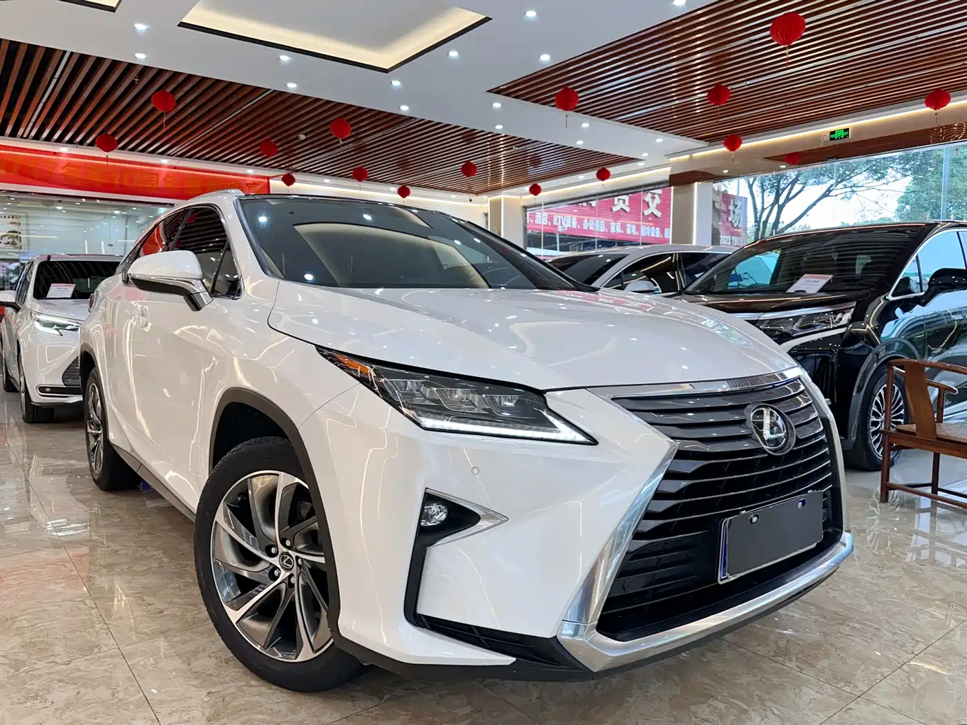 Lexus RX 2016 300 4WD Elegance Edition (China V) фото 3