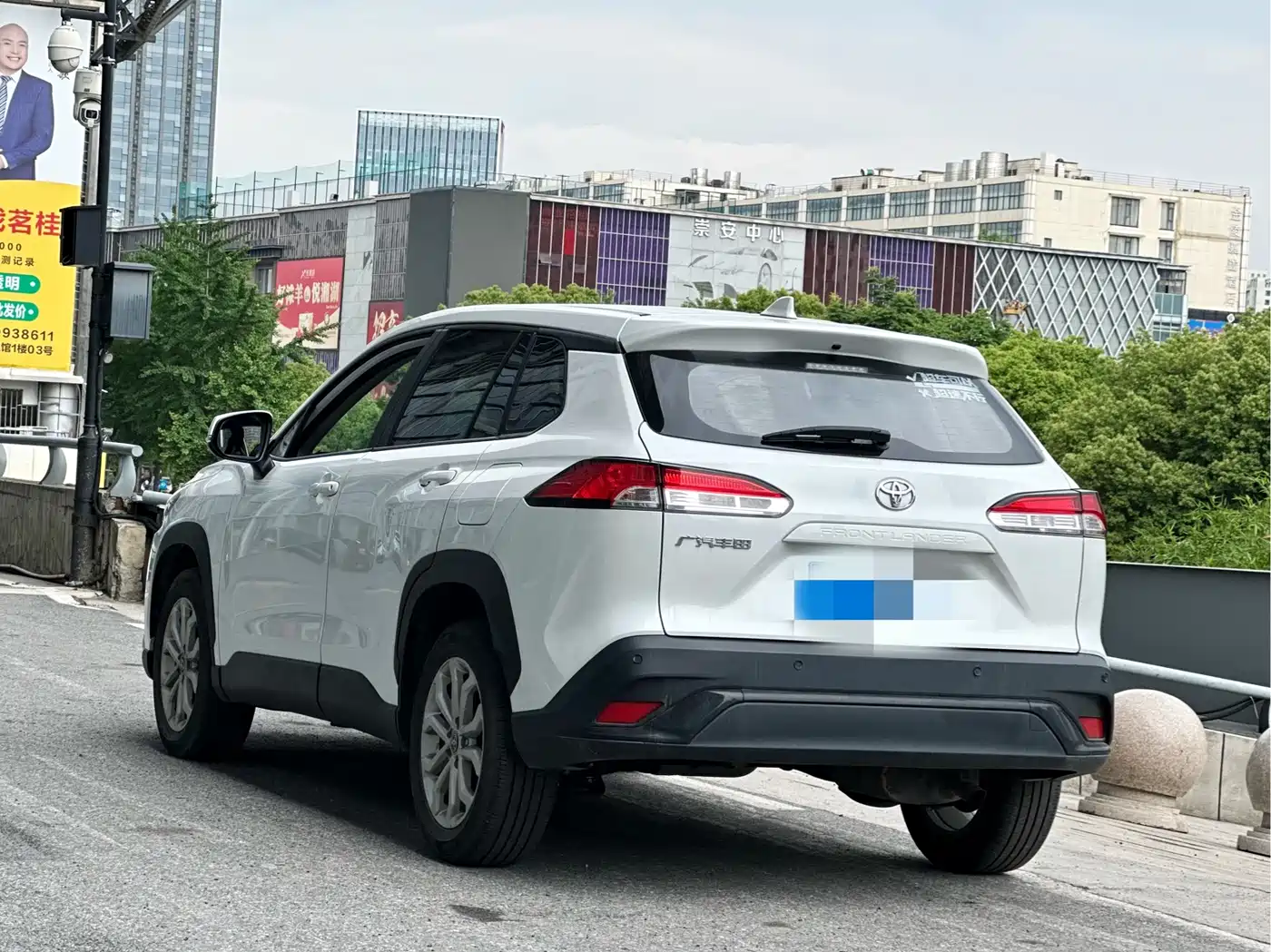 Toyota Frontlander 2024 2.0L CVT Elite Edition фото 6