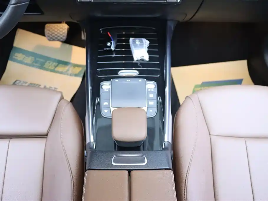 Mercedes-Benz GLB 2022 Model GLB 200 Dynamic Edition фото 24