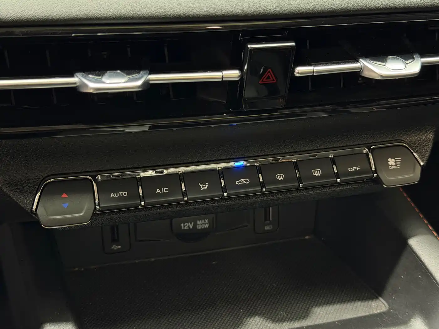 Changan Oshan X7 PLUS 2022 2022 1.5T Blue Whale Edition Auto Premium