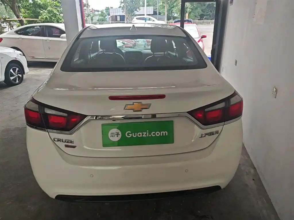 Chevrolet Cruze 2016 1.4T DCG Luxury Edition фото 6