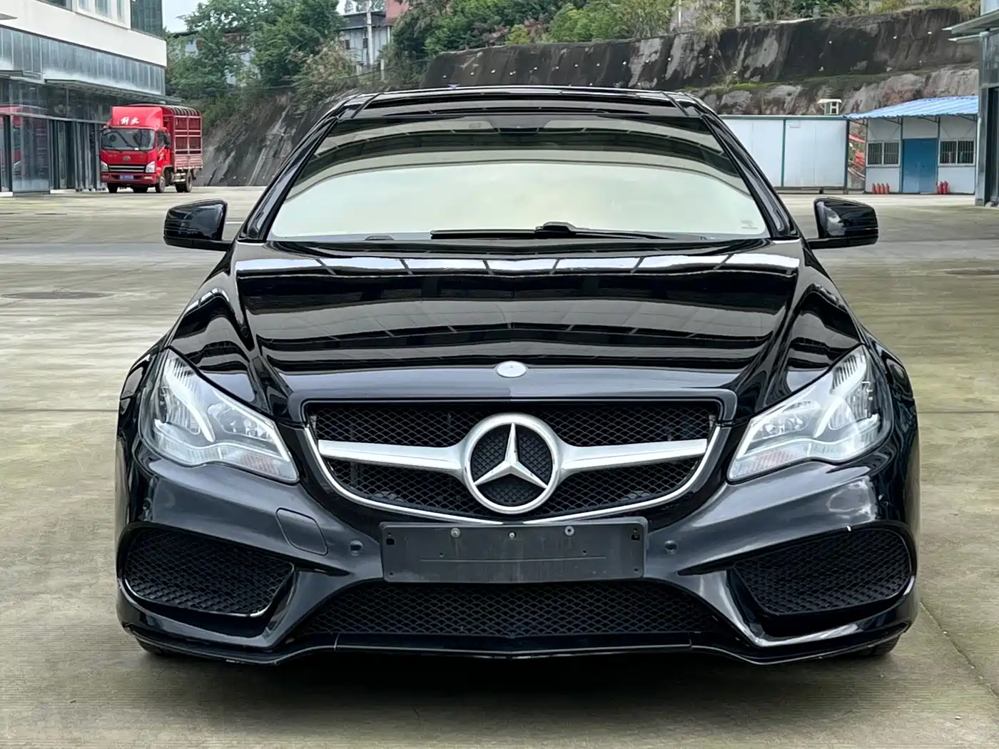 Mercedes-Benz E-Class (Import) 2014 E 200 Coupe фото 2