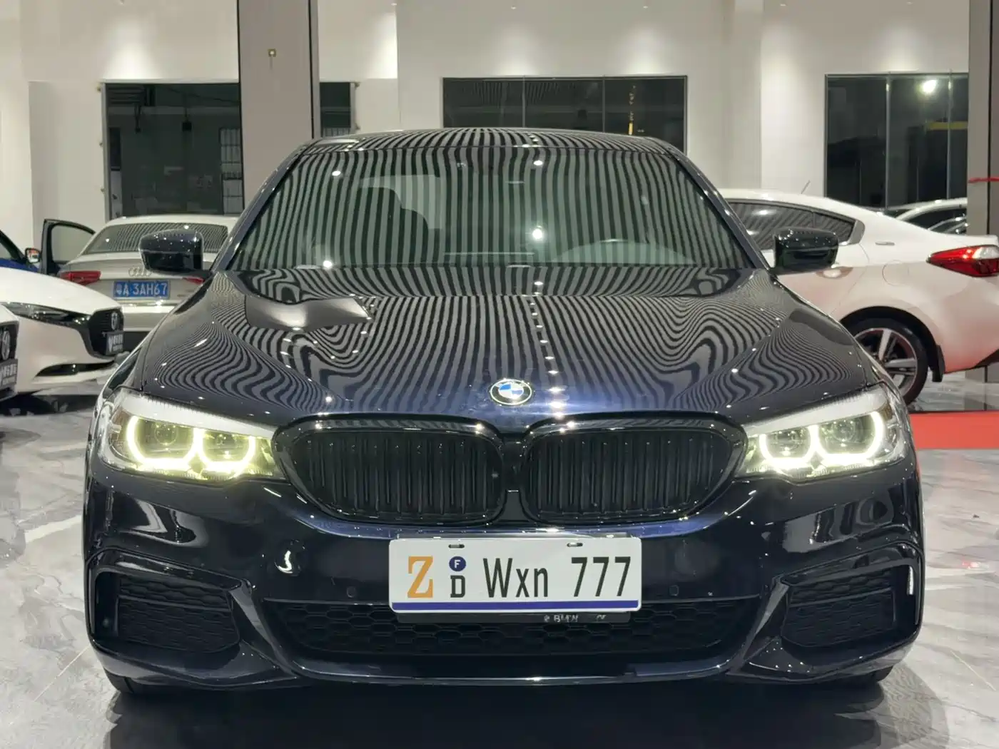 BMW 5 Series 2019 530Li Leading M Sport Package фото 3
