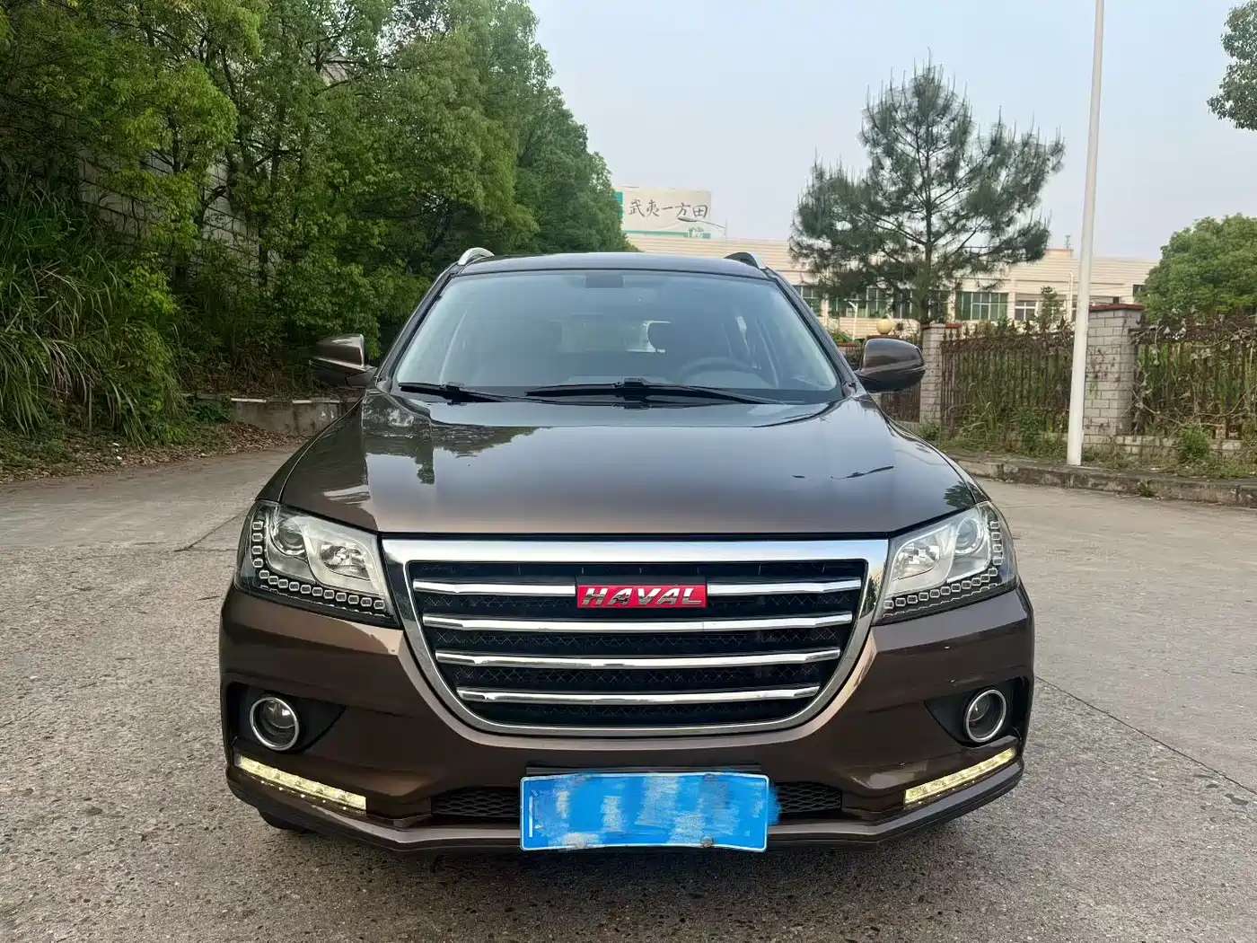 Haval H2 2015 1.5T Automatic 2WD Premium Edition фото 2