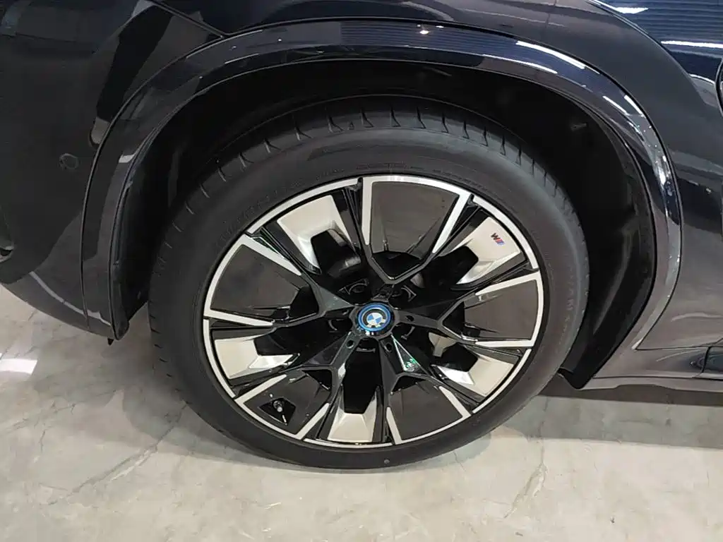 BMW iX3 2025 2024 Innovation Leader