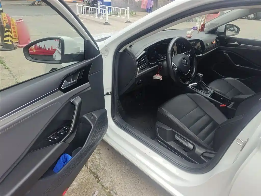 Volkswagen Sagitar 2021 280TSI DSG Comfort Smart Connect Edition фото 14