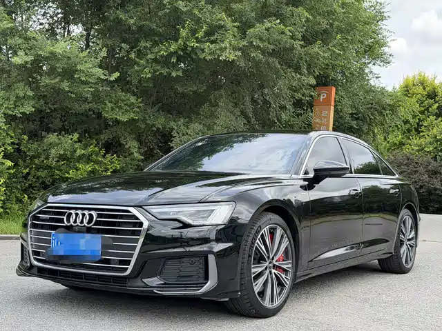 Audi A6L 2022