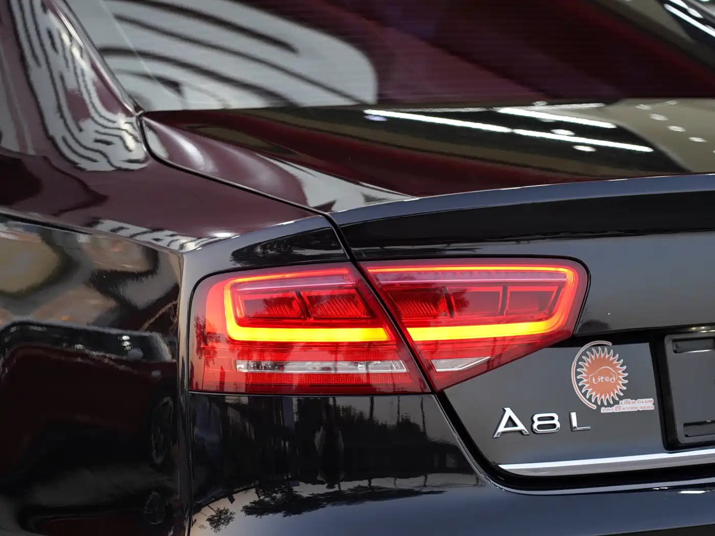 Audi A8 2013 A8L 45 TFSI quattro Comfort фото 4