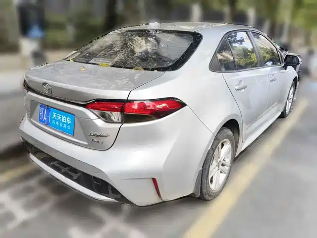 Toyota Levin 2019 185T CVT Luxury Edition China V — фото 2