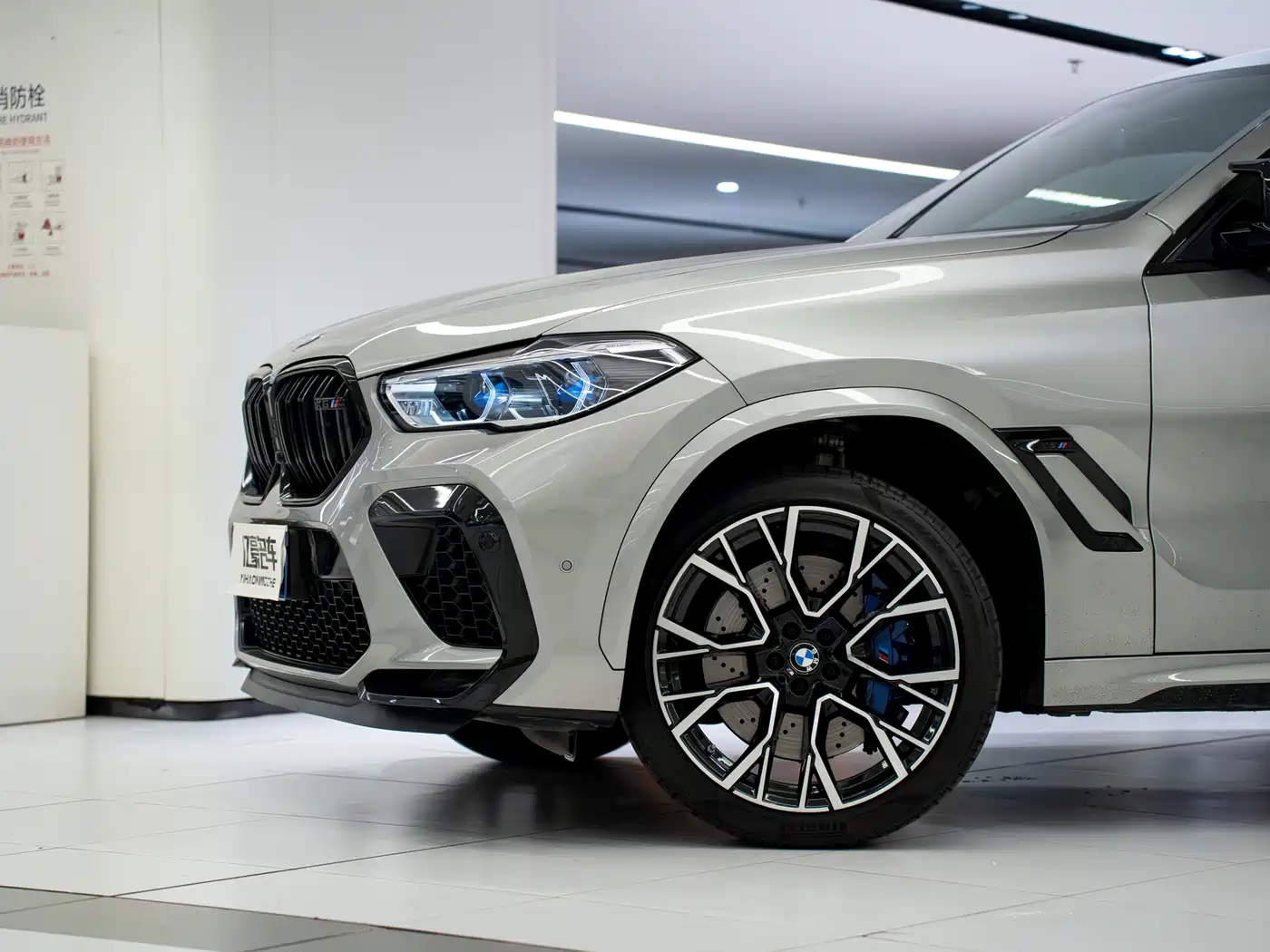 BMW X6 M