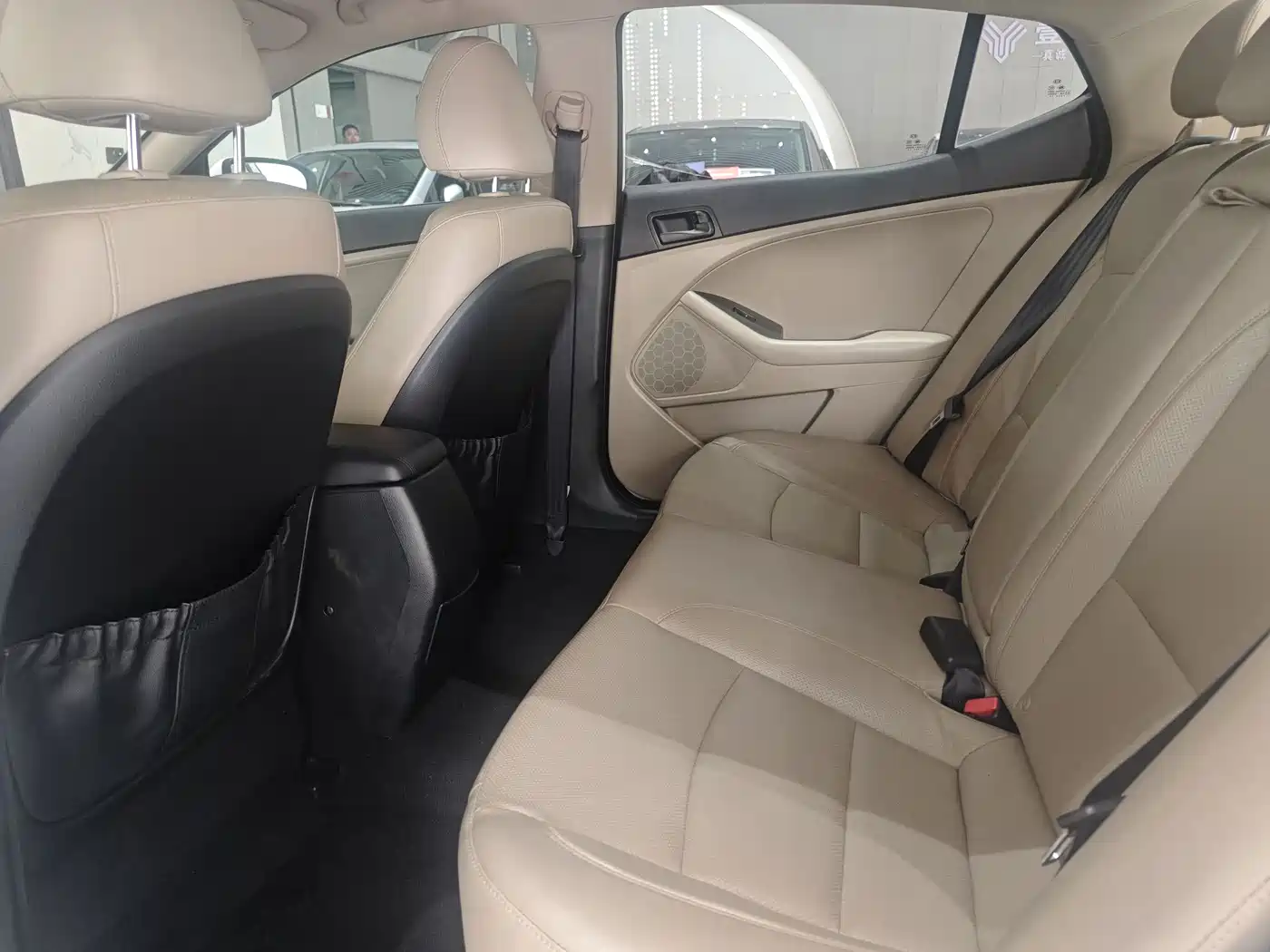Kia K5 2015 2.0L Automatic GL фото 6