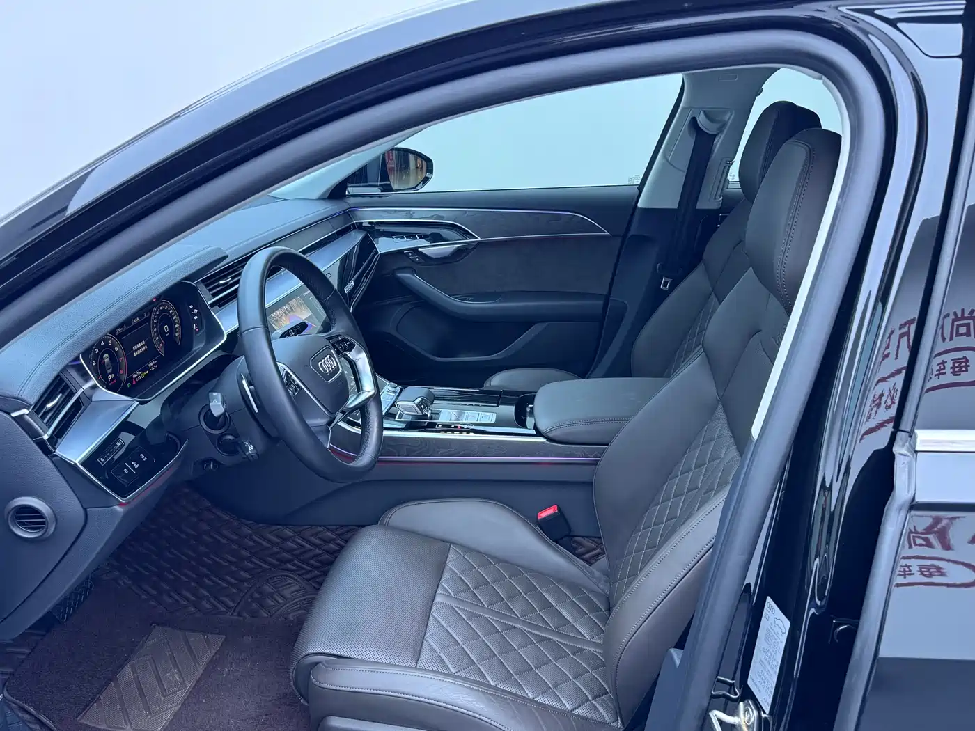 Audi A8 2021 A8L 50 TFSI quattro Comfort фото 8