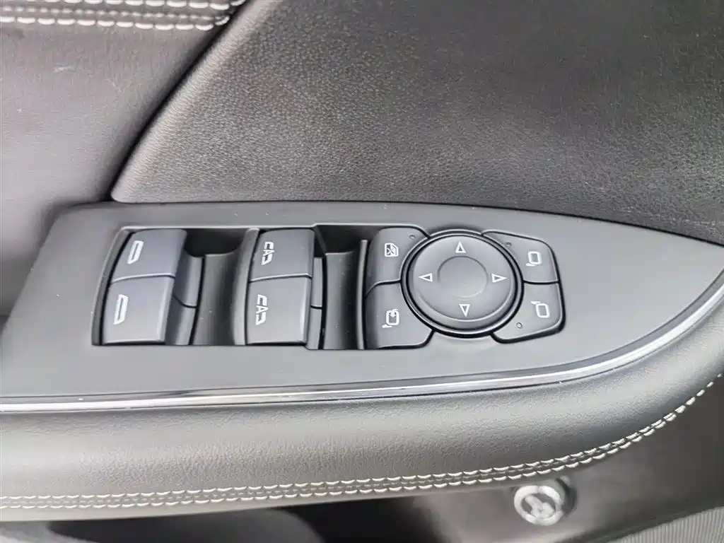 Buick Envision S 2023 Envision S 552T FWD Luxury фото 9