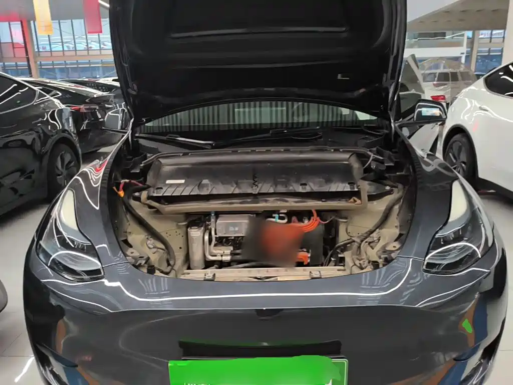 Фото 20 - Tesla Model Y