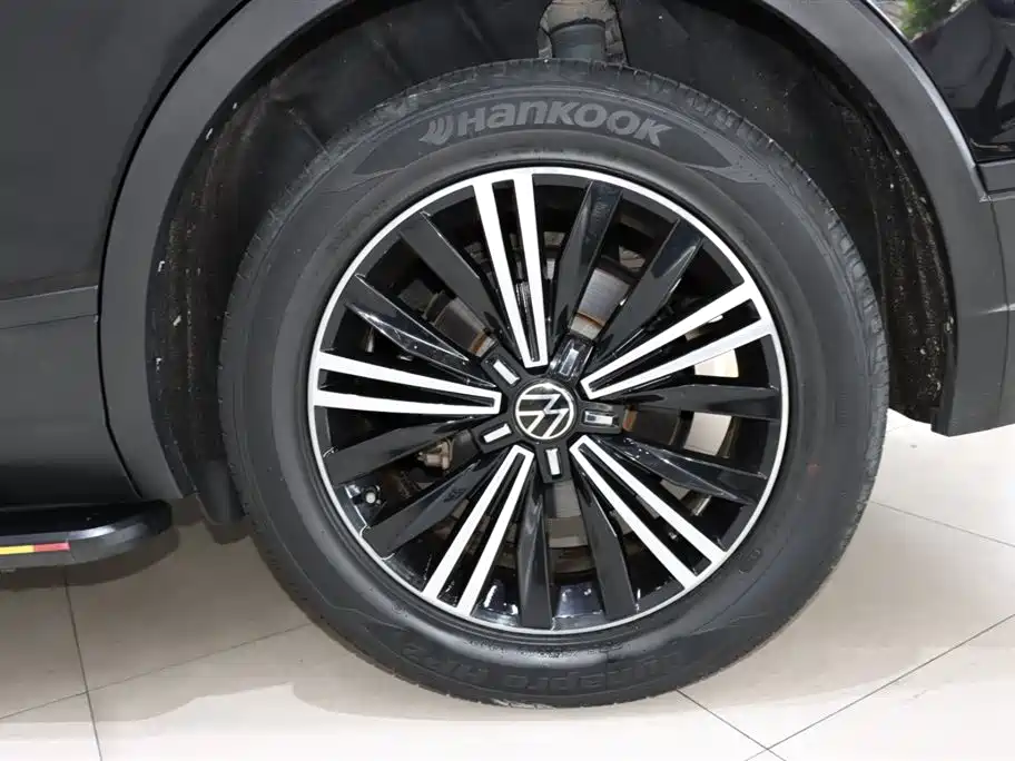 Volkswagen Tiguan L 2021 330TSI Automatic 2WD Comfort фото 19