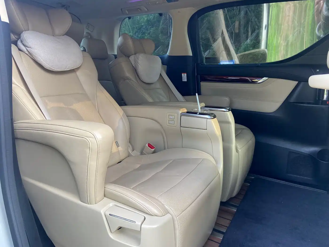 Toyota Alphard 2015 3.5L Luxury Edition фото 14